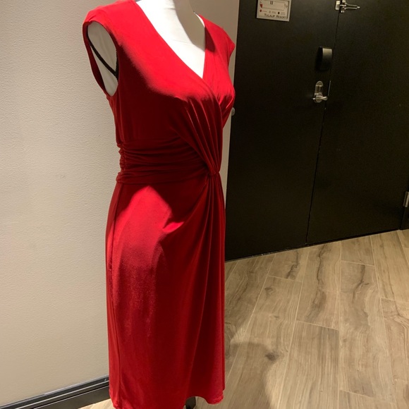 Ralph Lauren red sleeveless wrap look dress - Picture 2 of 3